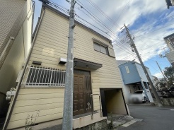 周辺のエリアで他にも沢山売りに出ている物件があります。インターネット掲載前の情報などもありますのでお気軽にお問合せください。まとめてご見学できます。