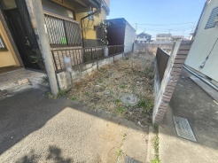 白馬グループの白馬建設にて、プラン作成、イメージパース作成を数日で行えます。 希望の間取りはどの位の大きさか?、一体どの位の広さの土地が適切か?まずはたたき台のプランと見積りを作りましょう、担当者へお申しつけください。