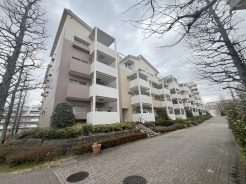 現地のご見学予約もスタートしました。周辺で売りに出ている物件も沢山御座います。まとめてご見学ができますのでお気軽にお申しつけください。