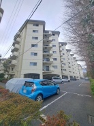 現地のご見学予約もスタートしました。周辺で売りに出ている物件も沢山御座います。まとめてご見学ができますのでお気軽にお申しつけください。