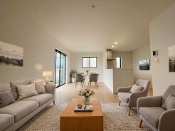 本画像はCGで作成しており、実際に現地に家具は置かれておりません。また、価格に家具は含まれておりません。