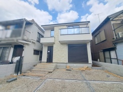 建物が完成しましたので室内のご見学予約スタート。当日のご見学予約も大歓迎です。お気軽にご連絡ください。他にもインターネットに掲載していない情報も沢山ありますので、比較で併せてご見学ができます。