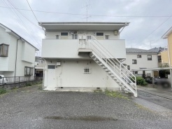 周辺のエリアで他にも沢山売りに出ている物件があります。インターネット掲載前の情報などもありますのでお気軽にお問合せください。まとめてご見学できます。