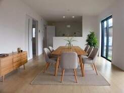 本画像はCGで作成しており、実際に現地に家具は置かれておりません。また、価格に家具は含まれておりません。