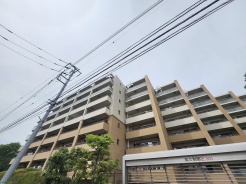 三鷹市下連雀8丁目
