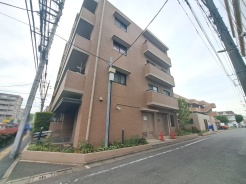 現地のご見学予約もスタートしました。周辺で売りに出ている物件も沢山御座います。まとめてご見学ができますのでお気軽にお申しつけください。