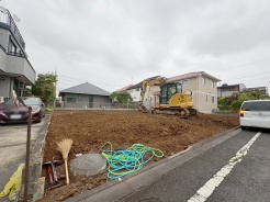現地のご見学予約もスタートしました。周辺で売りに出ている物件も沢山御座います。まとめてご見学ができますのでお気軽にお申しつけください。