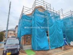 現地のご見学予約もスタートしました。周辺で売りに出ている物件も沢山御座います。まとめてご見学ができますのでお気軽にお申しつけください。