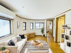 本画像はCGで作成しており、実際に現地に家具は置かれておりません。また、価格に家具は含まれておりません。
