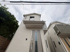 ついに建物完成しました、即引渡し可能です。完成済の住戸で実際の住み心地が体感できます。お仕事帰りの平日でも土日祝日でも、ご希望のご内覧日時を担当者へお気軽にご相談ください。