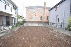 現地のご見学予約もスタートしました。周辺で売りに出ている物件も沢山御座います。まとめてご見学ができますのでお気軽にお申しつけください。