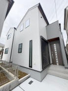 建物が完成しましたので室内のご見学予約スタート。当日のご見学予約も大歓迎です。お気軽にご連絡ください。エステート白馬国分寺店は火曜水曜も営業しております。