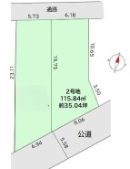 暮らしの基盤となる程よい広さを備え、周囲の環境と調和しながら理想の住まいを形にできる、落ち着いた佇まいの敷地です