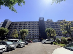 現地のご見学予約もスタートしました。周辺で売りに出ている物件も沢山御座います。まとめてご見学ができますのでお気軽にお申しつけください。