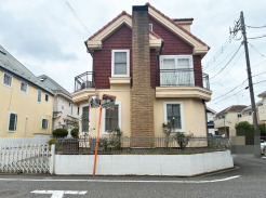 少し洋風な「小金井の邸」