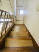 実際に室内をご見学頂くと生活のイメージが広がると思います。家具を置いたイメージや窓からの景色など体感ください。