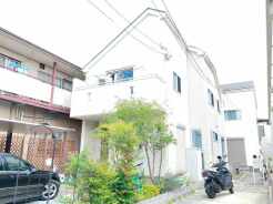実際に室内をご見学頂くと生活のイメージが広がると思います。家具を置いたイメージや窓からの景色など。