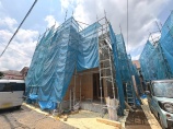 新築一戸建て