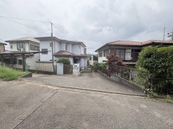 個々の優先事項や好みに基づいて考慮することが重要、 様々なライフスタイル、自分や家族にとってマッチする街並みを選ぶことが大切です。