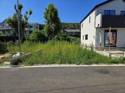 白馬グループの白馬建設にて、プラン作成、イメージパース作成を数日で行えます。 希望の間取りはどの位の大きさか?、一体どの位の広さの土地が適切か?まずはたたき台のプランと見積りを作りましょう、担当者へお申しつけください。