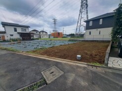 現在建物を建築中です、建築中の物件については現地確認の他、同施工会社の完成施工例のご案内、担当者のプレゼンテーションにてご検討ください。適切なご検討の方法をご説明させて頂きます。