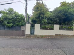 建物のモデルハウスのご見学予約もスタートしました。当日のご見学予約も大歓迎ですので、お気軽にお問合せください。