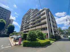 建物のモデルハウスのご見学予約もスタートしました。当日のご見学予約も大歓迎ですので、お気軽にお問合せください。