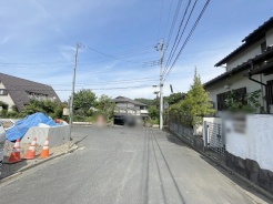 個々の優先事項や好みに基づいて考慮することが重要、 様々なライフスタイル、自分や家族にとってマッチする街並みを選ぶことが大切です。