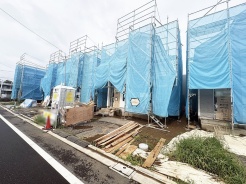 建物のモデルハウスのご見学予約もスタートしました。当日のご見学予約も大歓迎ですので、お気軽にお問合せください。