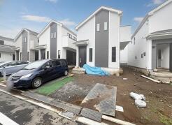 実際に室内をご見学頂くと生活のイメージが広がります。家具を置いたイメージや窓からの景色など、現地で体感ください。