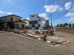 建物のモデルハウスのご見学予約もスタートしました。当日のご見学予約も大歓迎ですので、お気軽にお問合せください。