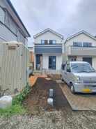 現在建物を建築中です、建築中の物件については現地確認の他、同施工会社の完成施工例のご案内、担当者のプレゼンテーションにてご検討ください。