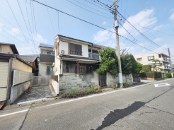 白馬グループの白馬建設にて、プラン作成、イメージパース作成を数日で行えます。 希望の間取りはどの位の大きさか?、一体どの位の広さの土地が適切か?まずはたたき台のプランと見積りを作りましょう。