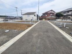 個々の優先事項や好みに基づいて考慮することが重要、 様々なライフスタイル、自分や家族にとってマッチする街並みを選ぶことが大切です。