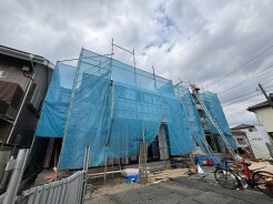 建物のモデルハウスのご見学予約もスタートしました。当日のご見学予約も大歓迎ですので、お気軽にお問合せください。