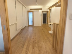本画像は入居者様の家具をCGで消した画像であり、現況と異なる可能性がございます。