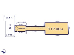 利便性と快適性を両立した立地。ショッピングやレストラン、公共交通機関へのアクセスが良好でありながら、周囲の緑豊かな自然環境も満喫できます。
