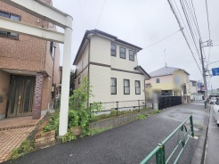 土地物件にはご確認頂くポイントがたくさんございます、土地だけのご見学の際もご遠慮せず、ぜひお気軽に担当スタッフにお申しつけくださいませ。