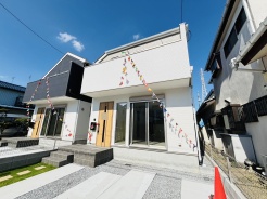 ウェブや資料からでは得られないヒントがたくさん見つかる完成物件です。