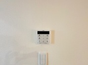 【給湯器パネル】