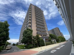 岩槻インター付近でアクセス良好