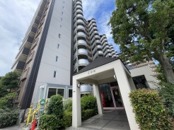 売主様ご退居済み。お気兼ねなくご見学いただけます。ごゆっくりどうぞ。