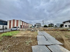 同じグレードで建てられた最寄りの完成物件を、参考にご覧になれます。