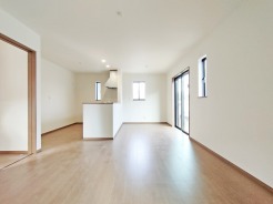 家族団らんの時間も増えそうな、くつろぎのLDK。