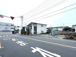 基礎から完成済みの住まいまで、各工程をご確認いただけます。