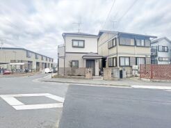 閑静な住宅地で、小さなお子様がいるご家族にも安心。