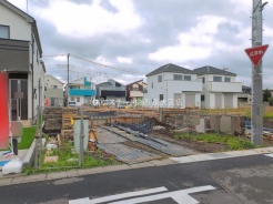 北足立郡伊奈町栄1丁目