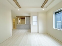1号棟 家族が自然に集りそうな広さが魅力のLDK。