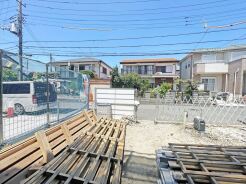 同じグレードで建てられた最寄りの完成物件を、参考にご覧になれます。