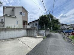 駐車スペース2台分